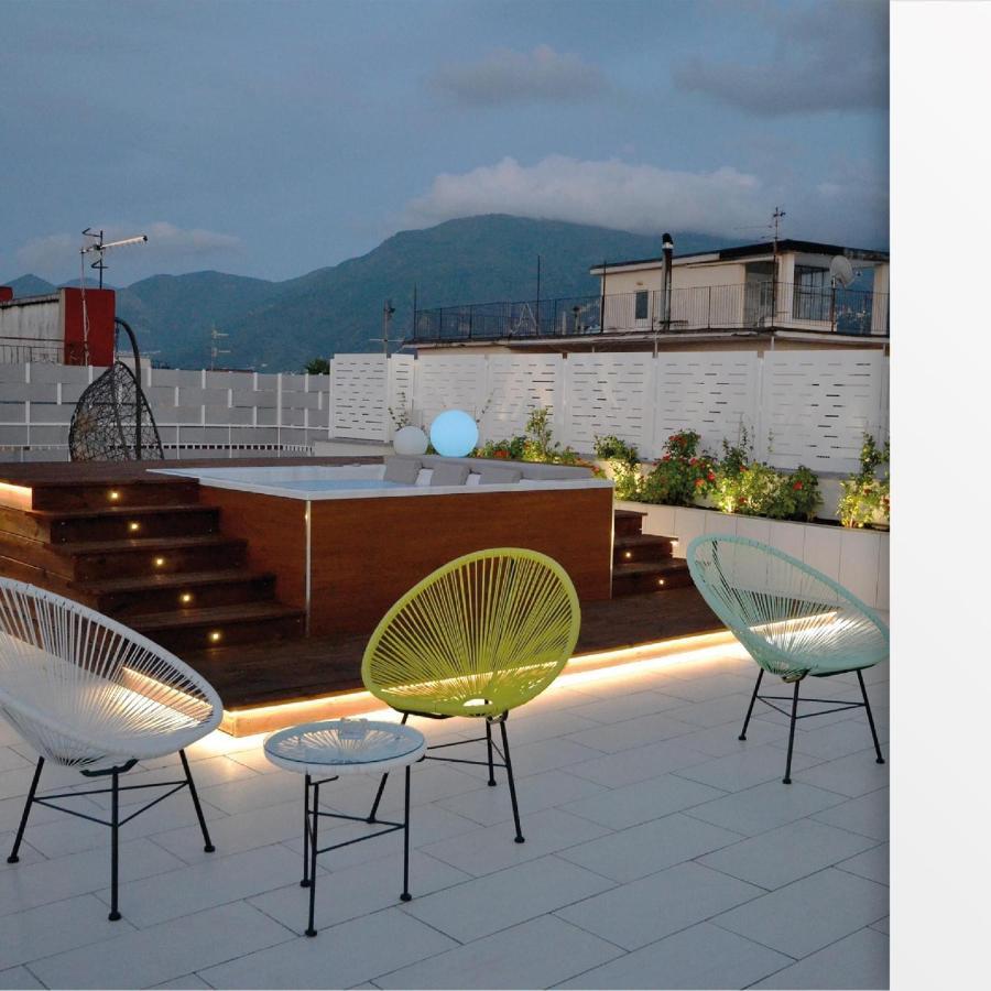 Houses & Rooftop Pompei - Sky מראה חיצוני תמונה